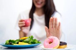 Những thói quen ăn uống này có thể ngăn bạn giảm cân