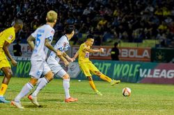 Thanh Hóa khó vô địch V-League với HLV Popov