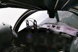 Oanh tạc cơ Su-34 Nga không kích trung tâm điều khiển máy bay không người lái của Ukraine
