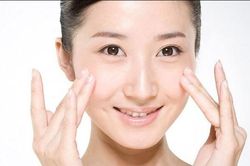 3 mặt nạ trị mụn trứng cá bằng nghệ cho hiệu quả không kém Spa