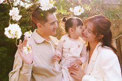 Đông Nhi - Ông Cao Thắng quay 'tóp tóp', biểu cảm ái nữ Winnie thu về 1,6 triệu view