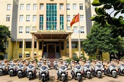 Ngắm dàn xe mô tô 1.800 phân khối diễu hành trên đường phố Thủ đô