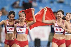 Đoạt HC vàng châu Á lịch sử, Nguyễn Thị Huyền và các đồng đội nhận mưa tiền thưởng