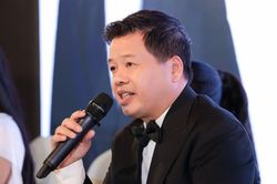 Việt Hoàn, Trọng Tấn không hát trong liveshow kỷ niệm 30 năm ca hát của Đăng Dương