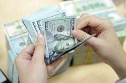 Tỷ giá USD hôm nay 18/7: Các ngân hàng thương mại có tiếp tục ngang giá?