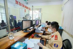 Hồ sơ, thủ tục đăng ký xe lần đầu gồm những gì? đăng ký xe trực tuyến hay trực tiếp?