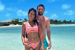 Cuộc sống của Messi và vợ sau khi chia tay PSG