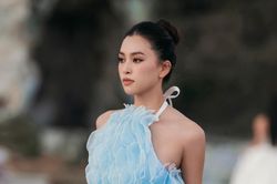Vẻ đẹp ngọt ngào của hoa hậu Tiểu Vy