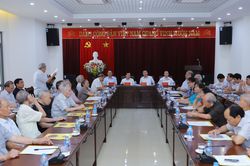 Ban Thường vụ Tỉnh ủy gặp mặt các đồng chí nguyên lãnh đạo tỉnh qua các thời kỳ