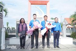 2 chiến sĩ tình nguyện Mùa hè xanh được kết nạp Đảng