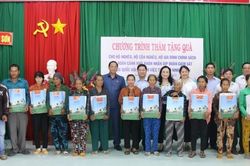 Phó Chủ tịch Quốc hội, Thượng tướng Trần Quang Phương chủ trì làm việc với huyện Thuận Bắc, Ninh Thuận về các Chương trình mục tiêu quốc gia