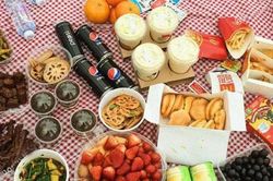 Vì sức khỏe cộng đồng: Phòng ngộ độc thực phẩm khi đi dã ngoại