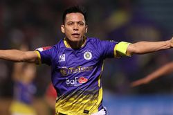 Văn Quyết chính thức trở lại thi đấu, sẵn sàng giúp Hà Nội FC đua vô địch với CAHN