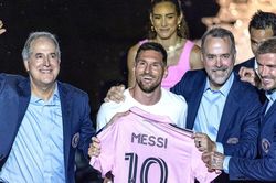 Messi mang gì đến sân Miami?
