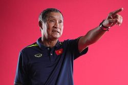 Báo châu Âu ca ngợi HLV Mai Đức Chung