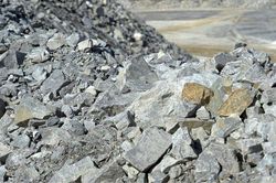 Nga tăng tốc sản xuất lithium