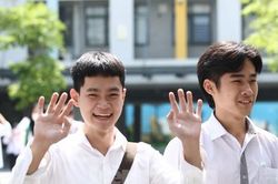 Tốt nghiệp THPT 2023: Thí sinh duy nhất đạt điểm 10 Ngữ văn đến từ Nam Định