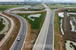 Vì sao 8 km cuối tuyến cao tốc Mai Sơn - QL45 vẫn ngổn ngang công trường?