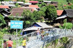 Tặng Phăn - bản đồng bào Thái khởi sắc nơi vùng biên xứ Nghệ