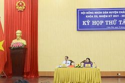 Kỳ họp thứ 8 HĐND huyện Châu Phú, khóa XII thông qua 11 nghị quyết