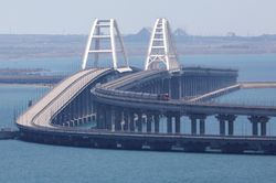 Nga tập kích loạt đô thị Ukraine sau vụ tấn công cầu Crimea