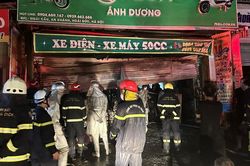 3 người chết trong vụ cháy nhà lúc rạng sáng ở Hà Nội