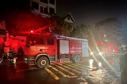 Cháy lớn ở Hà Nội trong đêm, 3 người tử vong