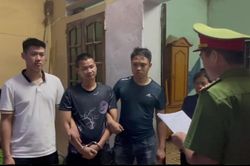 Hà Nội: Khen thưởng chiến công phá vụ án đâm chết tài xế cướp xe