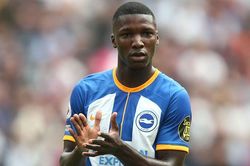 Chi 70 triệu bảng, Chelsea vẫn 'ôm hận' trong vụ Moises Caicedo