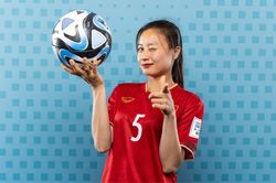 Tuyển nữ Việt Nam đẹp rạng ngời trước ngày tranh tài ở World Cup