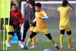Cán bộ an ninh túc trực bảo vệ tuyển nữ Việt Nam tại World Cup 2023