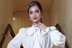 'Nàng Hậu' này 'chơi lớn' diện trang sức bạc tỷ 'lấn át' dàn người đẹp đình đám showbiz