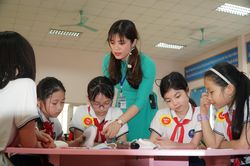 Tạo cơ chế thúc đẩy Giáo dục