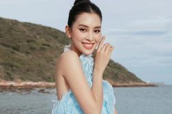 Ngọt ngào, kiều diễm như Hoa hậu Trần Tiểu Vy