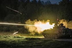 Nga 'sẽ không bao giờ từ bỏ' mục tiêu quân sự, lính Ukraine tự cải tiến vũ khí