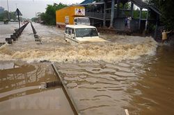 Ấn Độ: Gần 100 người mất tích do sạt lở đất tại bang Maharashtra