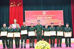 Chiêm Hóa có 430 hội viên CCB được kết nạp Đảng