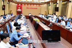 UBND tỉnh họp phiên thường kỳ tháng 7