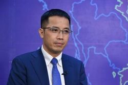 Một số ngân hàng thu phí, ràng buộc khi doanh nghiệp vay vốn
