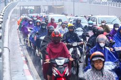 Dự báo thời tiết ngày 20/7: Mưa dông từ Bắc vào Nam, Hà Nội ngày nắng gián đoạn