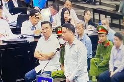 Vụ án 'Chuyến bay giải cứu': Người nhận hối lộ 42,6 tỷ đồng nói mức án tử hình rất nghiệt ngã với bị cáo
