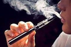 Hút thuốc lá điện tử, người đàn ông Cao Bằng nhập viện