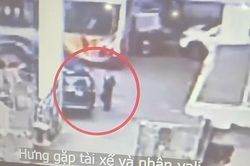 Công bố clip điều tra viên Hoàng Văn Hưng nhận chiếc cặp số