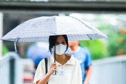Thời tiết Hà Nội 21/7: Sáng mưa nhỏ, trưa hửng nắng và tăng nhiệt