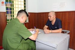 Phê chuẩn khởi tố đối tượng làm giả giấy tờ để cầm cố xe ô tô