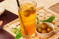7 lợi ích bất ngờ của quả sấu đỏ đối với sức khỏe