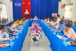 TX. Tịnh Biên khẩn trương thực hiện chi trả an sinh xã hội không dùng tiền mặt