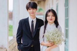 Nam sinh 'cá biệt' đạt 27 điểm C00: Từ rớt lớp 10 trường công lập đến học sinh giỏi cấp tỉnh