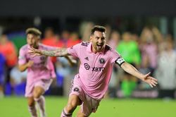 Messi ghi siêu phẩm tuyệt đỉnh ra mắt Inter Miami