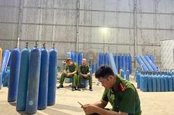 Phát hiện hơn 1,3 tấn khí N2O nghi nhập lậu